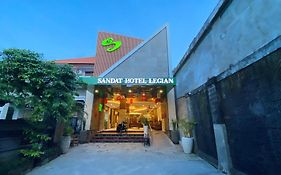 Sandat Hotel Legian